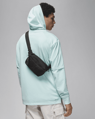 魅力的な NIKE公式】ジョーダン コーデュラ クロスボディバッグ (2L パンツ